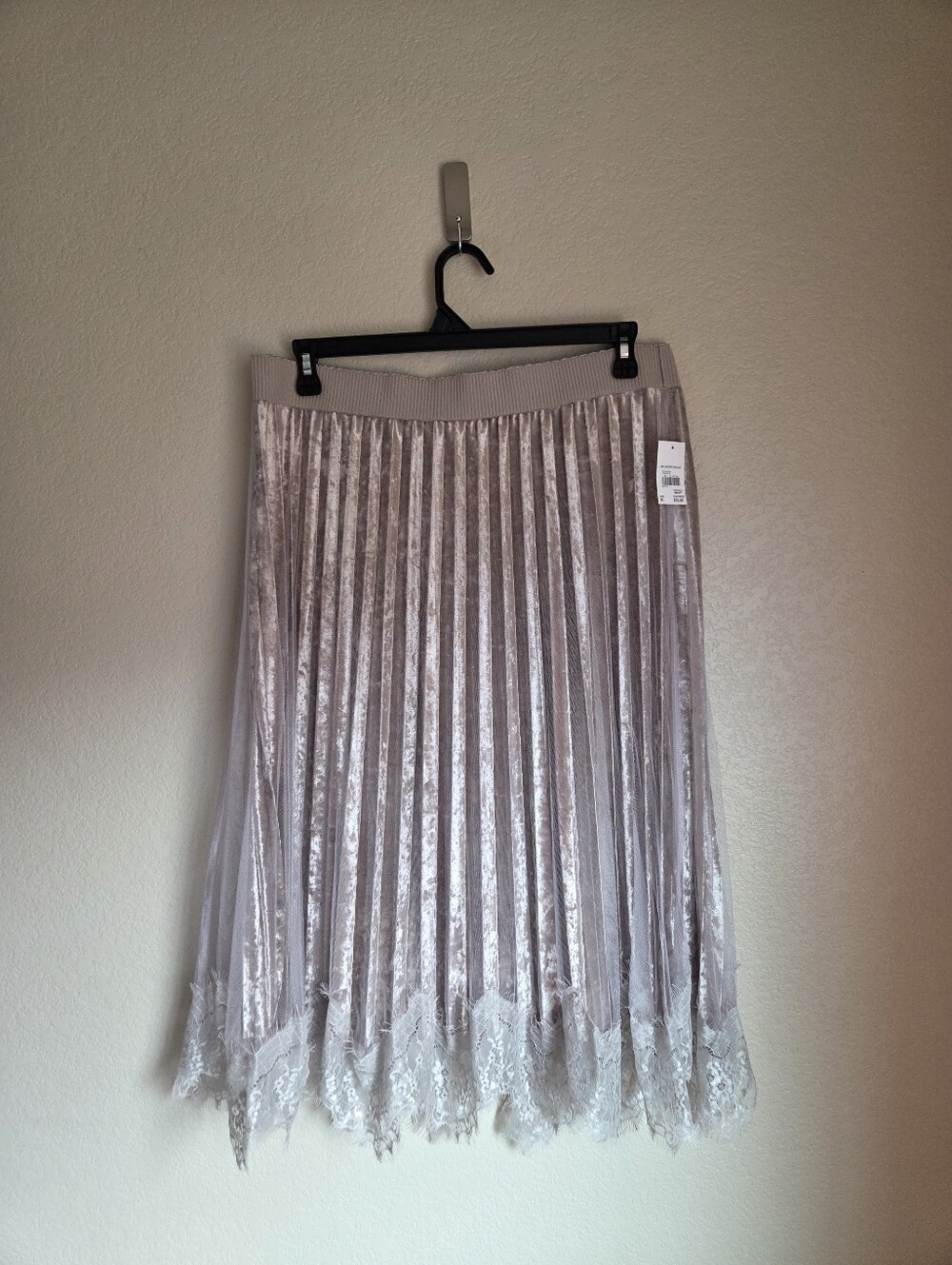 NWT Cato Velvet Pleated Skirt Size XL